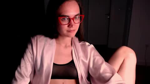 Evelyn online show from 05.11.26