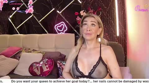 EvelynaGrey online show from 05.15.26