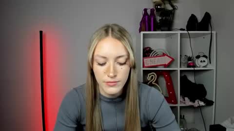 evelynblond online show from 05.11.26