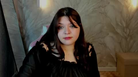 Snapshot of evelyne_loo chatting on 05.03.26 Evelyne Loo online show from 05.03.26