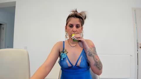 evelynevyyy online show from 03.17.26