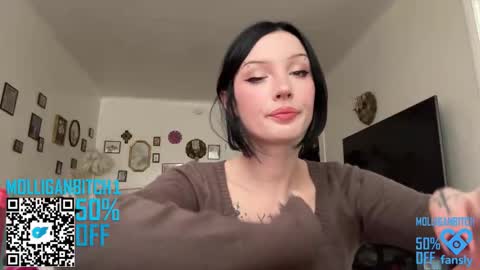 Evelyn online show from 02.19.26