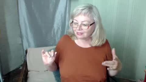 Snapshot of evelynloveshy chatting on 05.23.26 BarbaraBlondy online show from 05.23.26