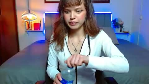 Snapshot of evelynn_fox_ chatting on 07.02.26 evelynn_fox_ online show from 07.02.26
