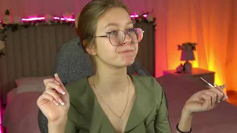 Snapshot of evemundie chatting on 10.24.25 Eve online show from 10.24.25