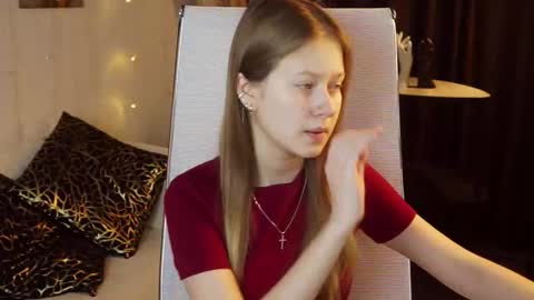 Snapshot of evemundie chatting on 12.15.25 Eve online show from 12.15.25