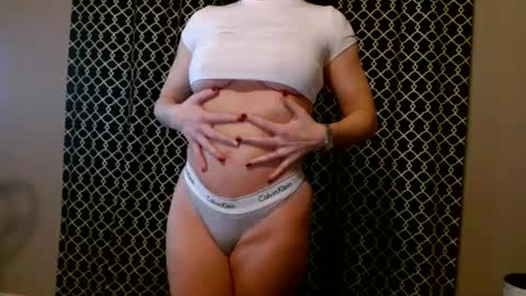 Snapshot of everleighmae chatting on 02.17.25 Everleighmae online show from 02.17.25