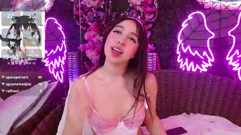 everly_grace online show from 10.26.25