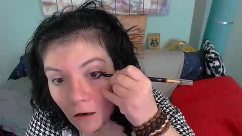 Snapshot of everly_rays chatting on 11.01.25 Everly online show from 11.01.25