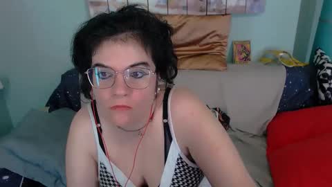 Snapshot of everly_rays chatting on 11.02.25 Everly online show from 11.02.25