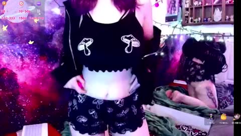 Evie online show from 02.28.25