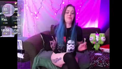 Evie online show from 02.14.26