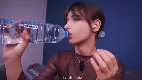 Snapshot of evervessi chatting on 01.14.26 Anita online show from 01.14.26