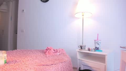 Snapshot of eves_bodyxxx chatting on 03.01.25 Sensation Body online show from 03.01.25