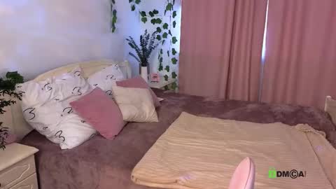 evi_brook online show from 09.27.25