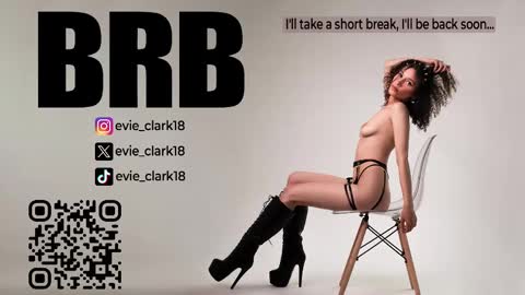 Snapshot of evie_clark_ chatting on 02.24.25 My name is Evie nice to meet you really get to know me better private is open online show from 02.24.25