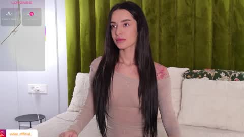 Evie online show from 04.09.26