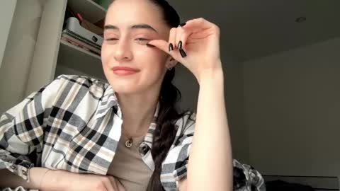 Chloe online show from 05.13.26