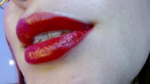 Snapshot of evolethmontenegros chatting on 12.16.24 Evoleth online show from 12.16.24