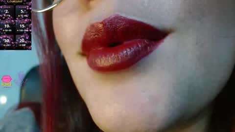 Snapshot of evolethmontenegros chatting on 12.18.24 Evoleth online show from 12.18.24