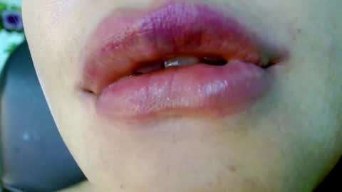 Snapshot of evolethmontenegros chatting on 01.09.25 Evoleth online show from 01.09.25