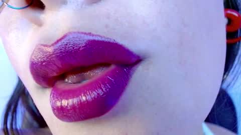 Snapshot of evolethmontenegros chatting on 01.17.25 Evoleth online show from 01.17.25