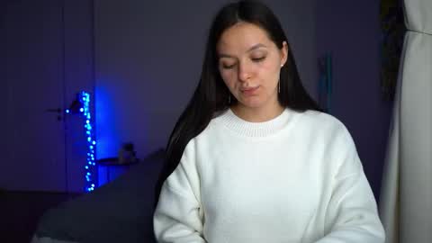 ewelynscott online show from 12.05.25