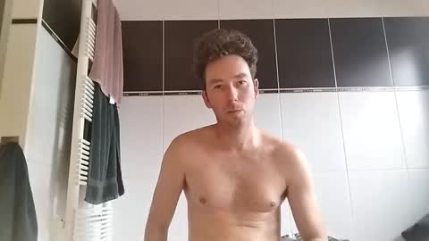 Snapshot of excuteboy chatting on 02.20.26 Excuteboy online show from 02.20.26