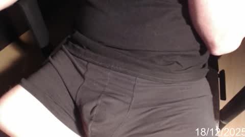 exhib_l0ver online show from 12.18.25