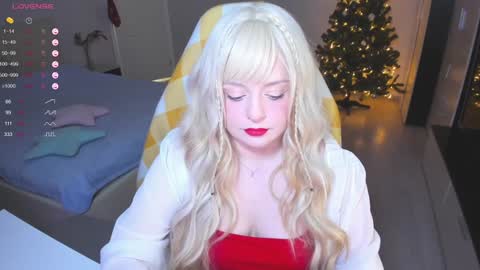 Snapshot of exhoneyangel chatting on 01.04.25 Amy online show from 01.04.25