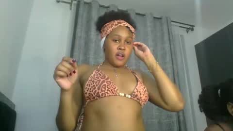 Snapshot of exotic_cutiee chatting on 05.08.26 exotic_cutiee online show from 05.08.26