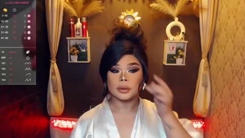 Lindsay online show from 03.25.26