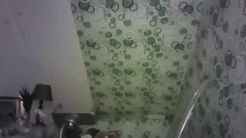 Snapshot of exoticapril01 chatting on 12.15.25 exoticapril01 online show from 12.15.25