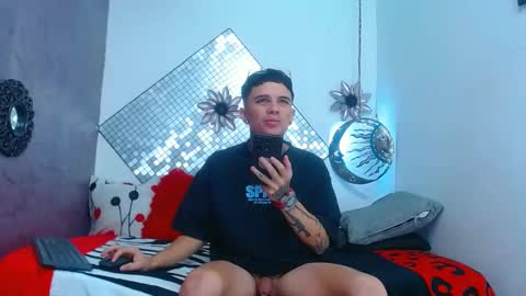 exotichot_couple online show from 03.08.25