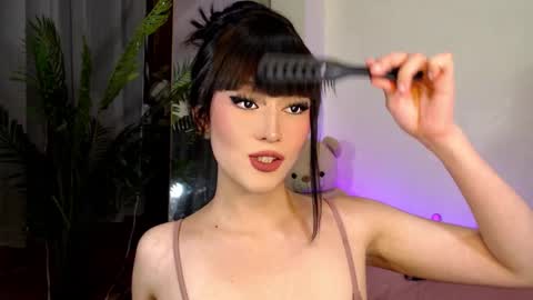 Candy  online show from 12.12.24