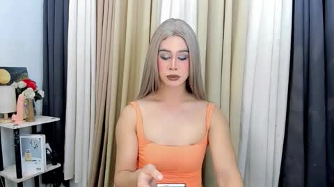 expensive_elise online show from 02.13.26