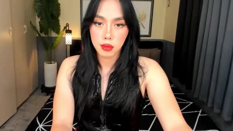 Suki online show from 09.26.25