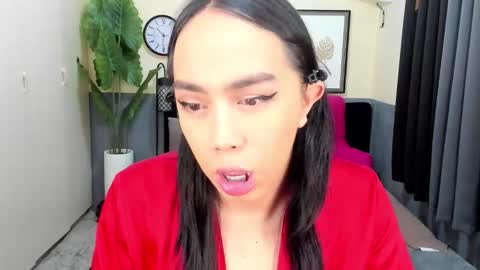 Suki online show from 12.14.25