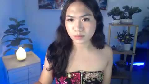 Snapshot of expensivepearl chatting on 03.03.26 Claire online show from 03.03.26