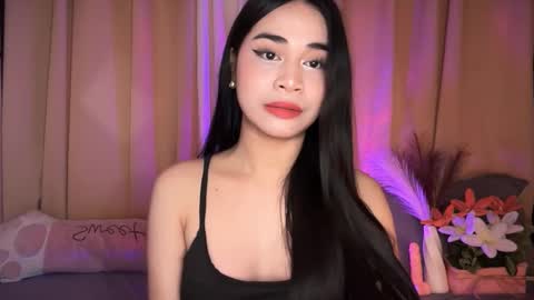 Snapshot of expensivets_chloe chatting on 11.01.25 chloee online show from 11.01.25