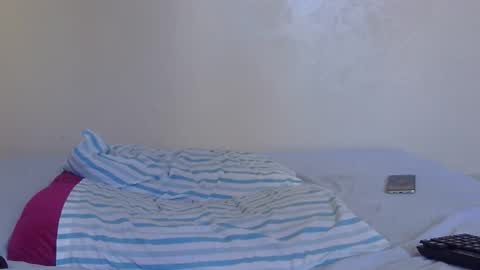 Snapshot of explicitly_certified chatting on 11.18.25 explicitly_certified online show from 11.18.25