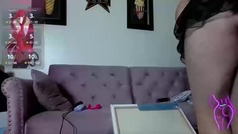 Snapshot of explicitshaybaby chatting on 10.12.25 explicitshaybaby online show from 10.12.25