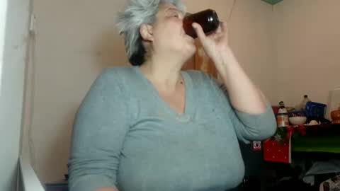 Snapshot of exquisitemature chatting on 01.17.25 ExquisiteMature online show from 01.17.25