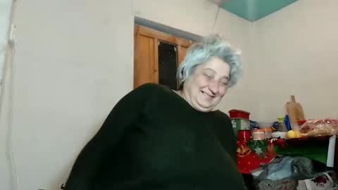 Snapshot of exquisitemature chatting on 02.13.25 ExquisiteMature online show from 02.13.25