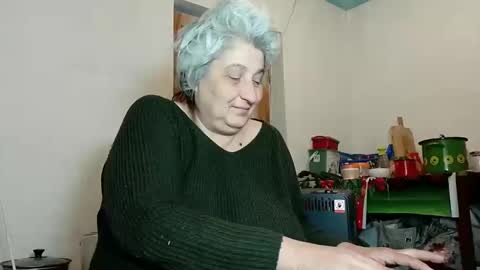 Snapshot of exquisitemature chatting on 02.13.25 ExquisiteMature online show from 02.13.25