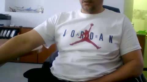 derssing online show from 03.30.26