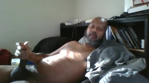 eyequee0007 online show from 02.10.25