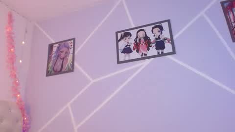 eyes_moonn online show from 11.27.25