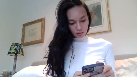 NewKarina online show from 01.04.25