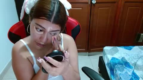 Nadia online show from 10.26.25